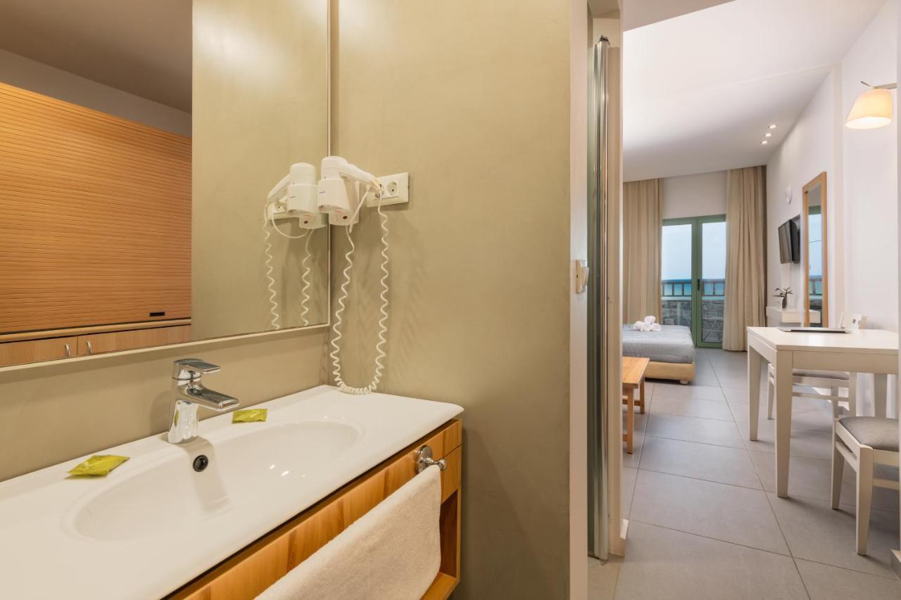 Erato Hotel Adults Only By Smile Hotels Платаньяс Екстер'єр фото